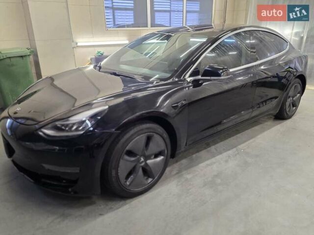 Чорний Тесла Модель 3, об'ємом двигуна 0 л та пробігом 140 тис. км за 14800 $, фото 1 на Automoto.ua