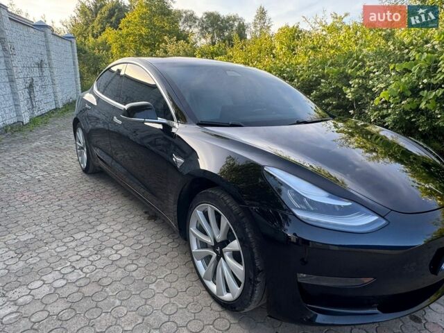 Чорний Тесла Модель 3, об'ємом двигуна 0 л та пробігом 120 тис. км за 15799 $, фото 1 на Automoto.ua