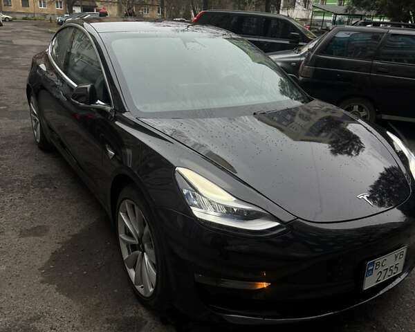 Чорний Тесла Модель 3, об'ємом двигуна 0 л та пробігом 107 тис. км за 16200 $, фото 1 на Automoto.ua