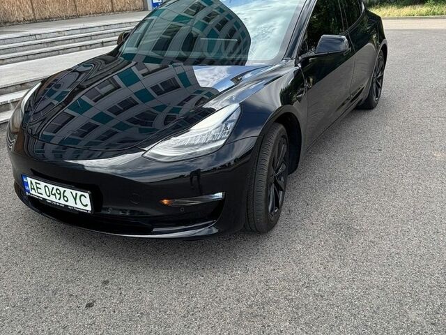 Чорний Тесла Модель 3, об'ємом двигуна 0 л та пробігом 149 тис. км за 16500 $, фото 1 на Automoto.ua