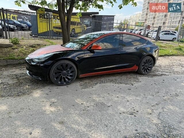 Чорний Тесла Модель 3, об'ємом двигуна 0 л та пробігом 83 тис. км за 17550 $, фото 1 на Automoto.ua
