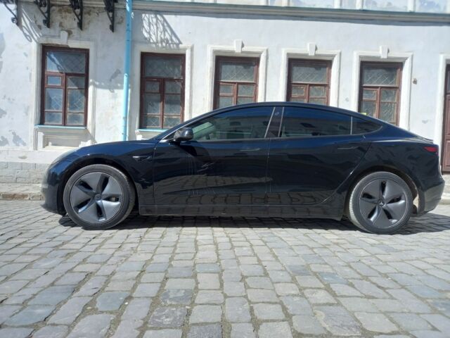 Черный Тесла Модель 3, объемом двигателя 0 л и пробегом 371 тыс. км за 12500 $, фото 1 на Automoto.ua