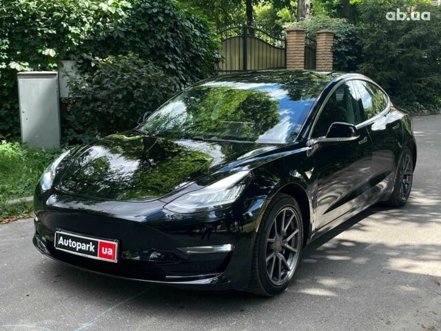 Черный Тесла Модель 3, объемом двигателя 0 л и пробегом 205 тыс. км за 13980 $, фото 1 на Automoto.ua