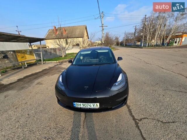 Черный Тесла Модель 3, объемом двигателя 0 л и пробегом 168 тыс. км за 14000 $, фото 1 на Automoto.ua