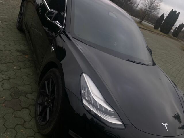 Черный Тесла Модель 3, объемом двигателя 0 л и пробегом 162 тыс. км за 16500 $, фото 1 на Automoto.ua