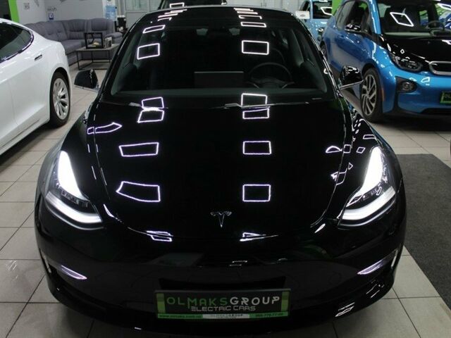 Чорний Тесла Модель 3, об'ємом двигуна 0 л та пробігом 2 тис. км за 75000 $, фото 1 на Automoto.ua