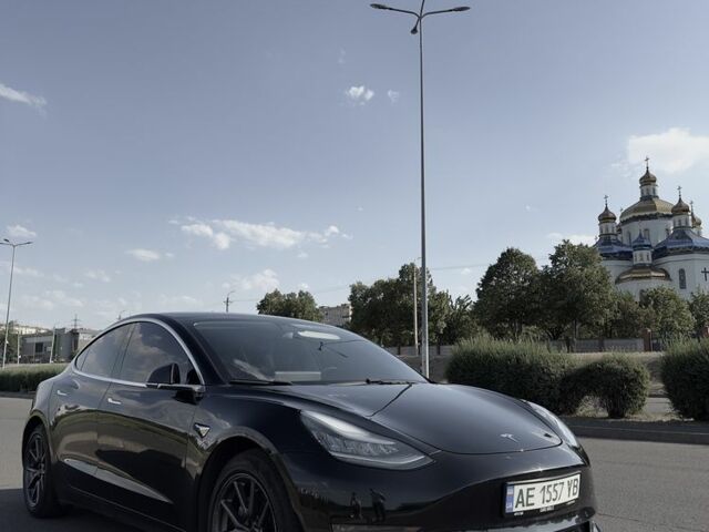 Черный Тесла Модель 3, объемом двигателя 0 л и пробегом 168 тыс. км за 16137 $, фото 1 на Automoto.ua