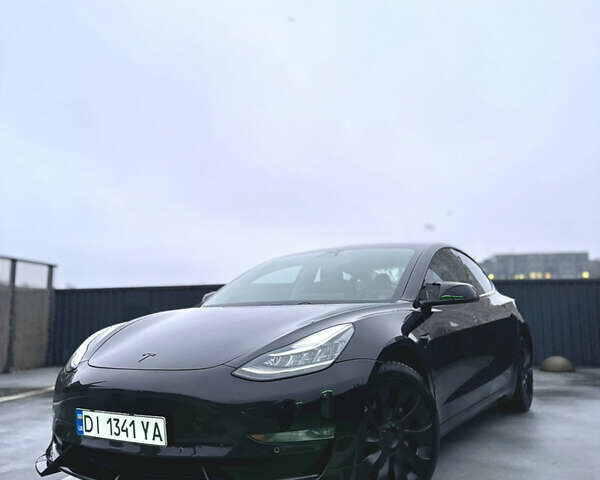 Черный Тесла Модель 3, объемом двигателя 0 л и пробегом 174 тыс. км за 14950 $, фото 1 на Automoto.ua