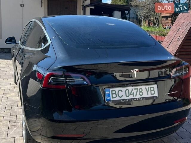 Черный Тесла Модель 3, объемом двигателя 0 л и пробегом 126 тыс. км за 16500 $, фото 1 на Automoto.ua