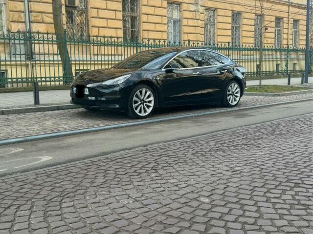 Черный Тесла Модель 3, объемом двигателя 0 л и пробегом 120 тыс. км за 18000 $, фото 1 на Automoto.ua