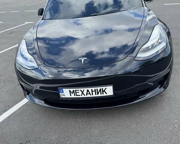 Черный Тесла Модель 3, объемом двигателя 0 л и пробегом 134 тыс. км за 18999 $, фото 1 на Automoto.ua