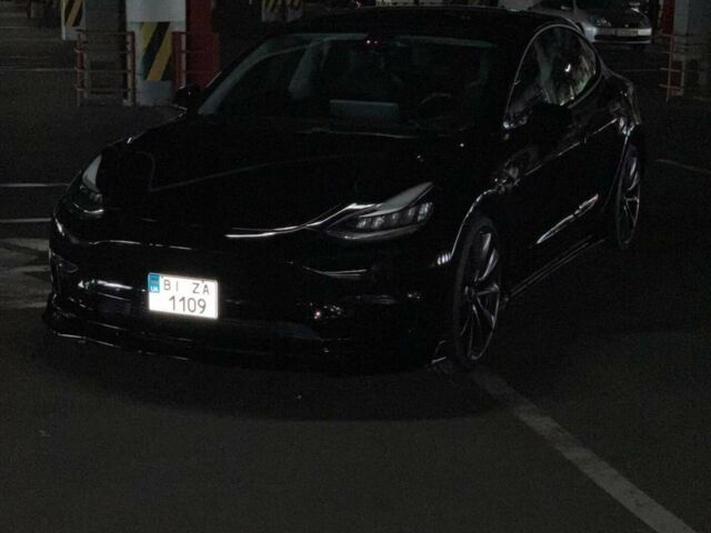Чорний Тесла Модель 3, об'ємом двигуна 0 л та пробігом 120 тис. км за 25500 $, фото 1 на Automoto.ua