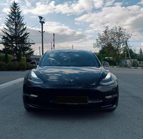 Чорний Тесла Модель 3, об'ємом двигуна 0 л та пробігом 158 тис. км за 18000 $, фото 1 на Automoto.ua