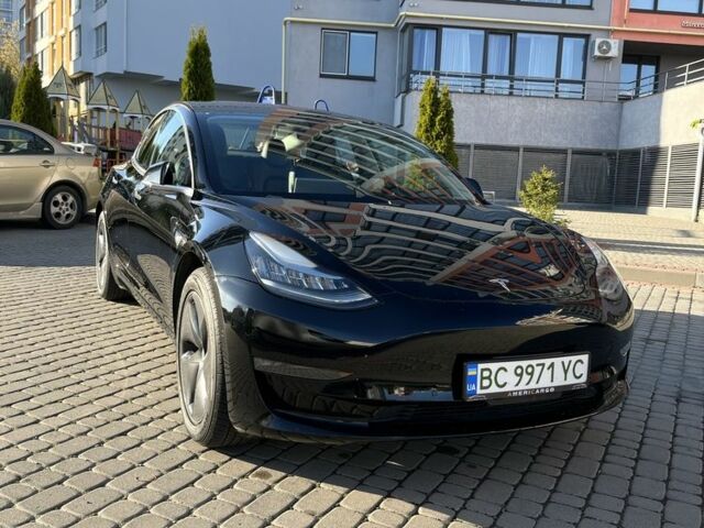 Черный Тесла Модель 3, объемом двигателя 0 л и пробегом 193 тыс. км за 16000 $, фото 1 на Automoto.ua
