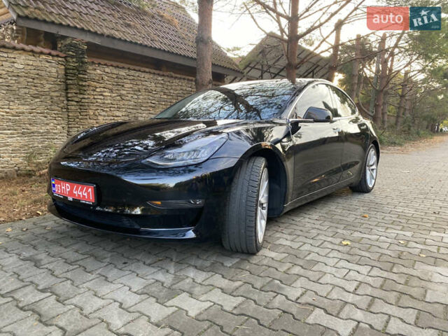 Черный Тесла Модель 3, объемом двигателя 0 л и пробегом 160 тыс. км за 14500 $, фото 1 на Automoto.ua