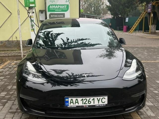 Черный Тесла Модель 3, объемом двигателя 0 л и пробегом 92 тыс. км за 19000 $, фото 1 на Automoto.ua