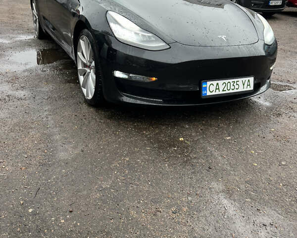 Чорний Тесла Модель 3, об'ємом двигуна 0 л та пробігом 80 тис. км за 17700 $, фото 1 на Automoto.ua