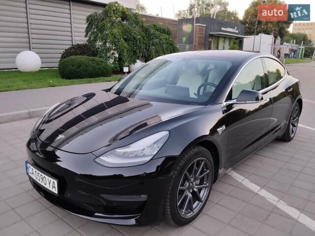 Чорний Тесла Модель 3, об'ємом двигуна 0 л та пробігом 128 тис. км за 15899 $, фото 1 на Automoto.ua
