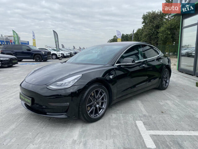 Чорний Тесла Модель 3, об'ємом двигуна 0 л та пробігом 85 тис. км за 17500 $, фото 1 на Automoto.ua