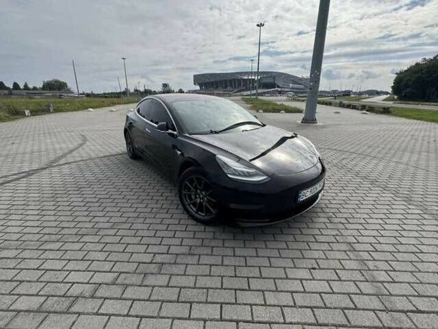 Чорний Тесла Модель 3, об'ємом двигуна 0 л та пробігом 88 тис. км за 9745 $, фото 1 на Automoto.ua
