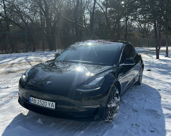Черный Тесла Модель 3, объемом двигателя 0 л и пробегом 93 тыс. км за 16300 $, фото 1 на Automoto.ua