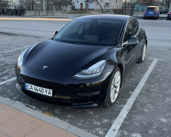 Черный Тесла Модель 3, объемом двигателя 0 л и пробегом 99 тыс. км за 17000 $, фото 1 на Automoto.ua
