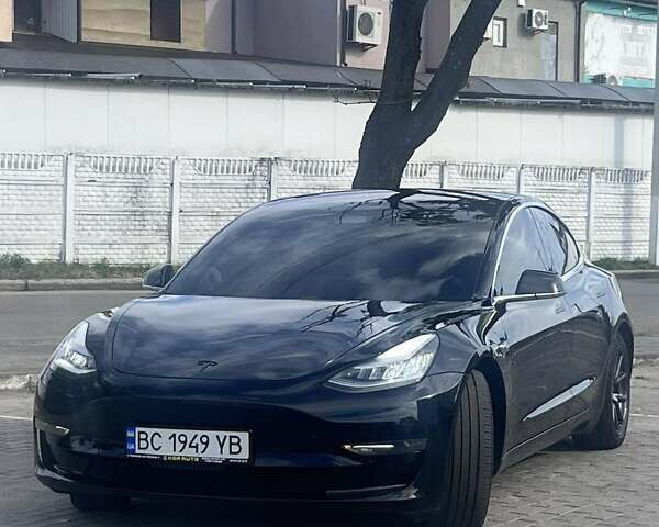Черный Тесла Модель 3, объемом двигателя 0 л и пробегом 115 тыс. км за 17100 $, фото 1 на Automoto.ua