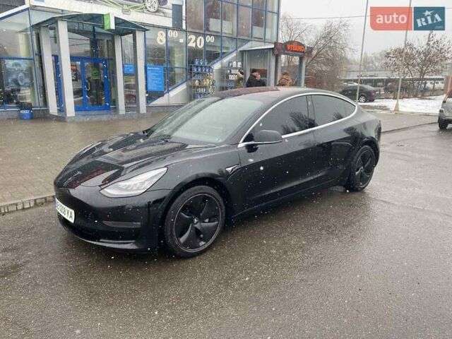 Чорний Тесла Модель 3, об'ємом двигуна 0 л та пробігом 93 тис. км за 18500 $, фото 1 на Automoto.ua