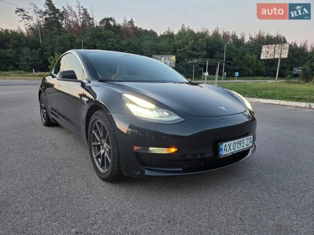 Чорний Тесла Модель 3, об'ємом двигуна 0 л та пробігом 190 тис. км за 16700 $, фото 1 на Automoto.ua