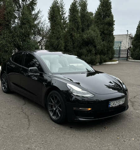 Черный Тесла Модель 3, объемом двигателя 0 л и пробегом 187 тыс. км за 16600 $, фото 1 на Automoto.ua