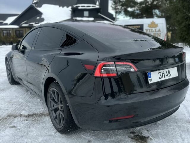 Черный Тесла Модель 3, объемом двигателя 0 л и пробегом 64 тыс. км за 17000 $, фото 1 на Automoto.ua