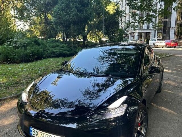 Чорний Тесла Модель 3, об'ємом двигуна 0 л та пробігом 156 тис. км за 17000 $, фото 1 на Automoto.ua