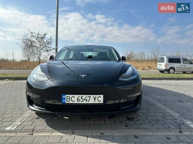 Черный Тесла Модель 3, объемом двигателя 0 л и пробегом 210 тыс. км за 13500 $, фото 1 на Automoto.ua