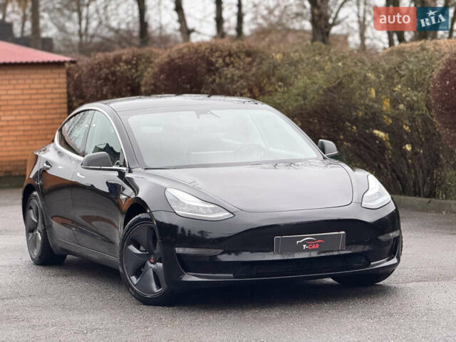 Черный Тесла Модель 3, объемом двигателя 0 л и пробегом 97 тыс. км за 14600 $, фото 1 на Automoto.ua