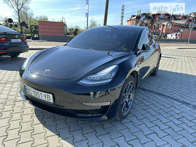 Чорний Тесла Модель 3, об'ємом двигуна 0 л та пробігом 54 тис. км за 20990 $, фото 1 на Automoto.ua