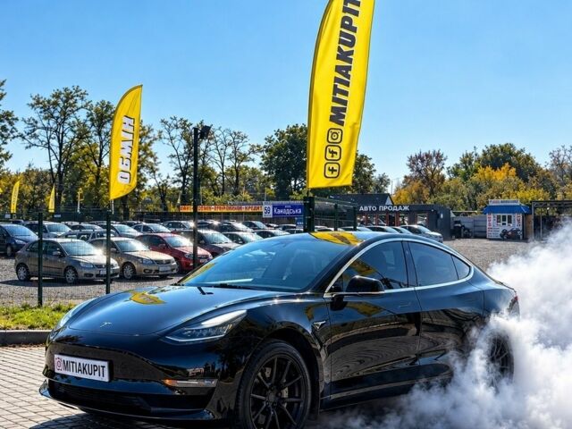 Черный Тесла Модель 3, объемом двигателя 0 л и пробегом 140 тыс. км за 15027 $, фото 1 на Automoto.ua