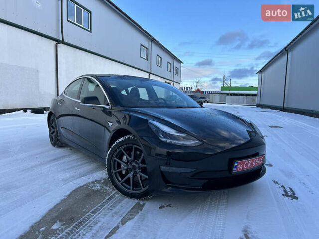 Чорний Тесла Модель 3, об'ємом двигуна 0 л та пробігом 74 тис. км за 17000 $, фото 1 на Automoto.ua