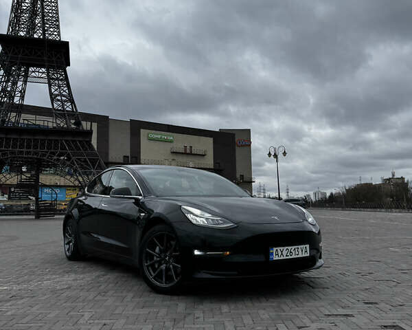 Чорний Тесла Модель 3, об'ємом двигуна 0 л та пробігом 127 тис. км за 16500 $, фото 1 на Automoto.ua