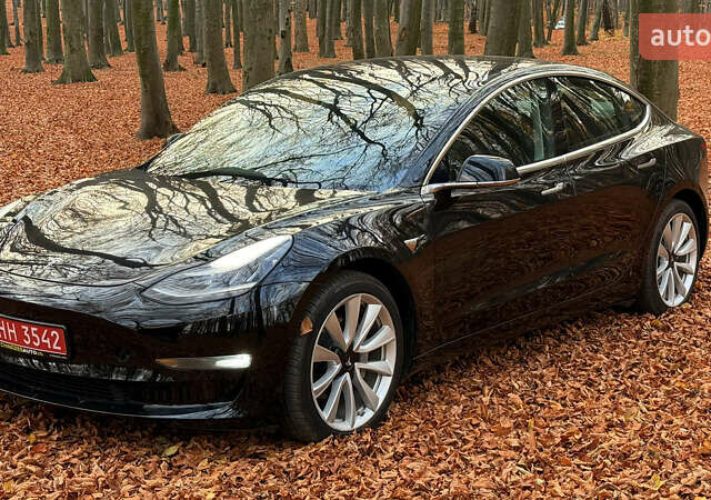 Черный Тесла Модель 3, объемом двигателя 0 л и пробегом 120 тыс. км за 18999 $, фото 1 на Automoto.ua