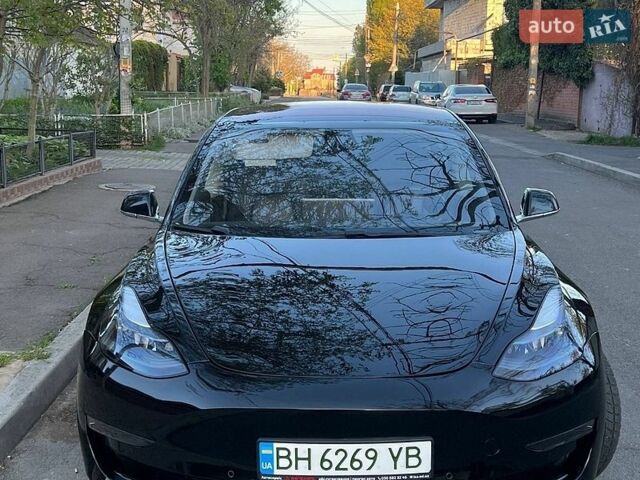 Черный Тесла Модель 3, объемом двигателя 0 л и пробегом 145 тыс. км за 17000 $, фото 1 на Automoto.ua