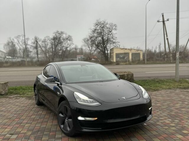 Чорний Тесла Модель 3, об'ємом двигуна 0 л та пробігом 137 тис. км за 13200 $, фото 1 на Automoto.ua