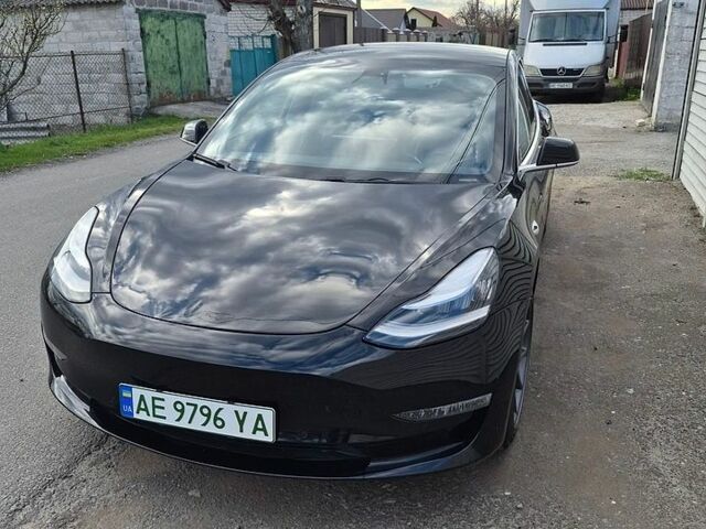 Черный Тесла Модель 3, объемом двигателя 0 л и пробегом 64 тыс. км за 15100 $, фото 1 на Automoto.ua