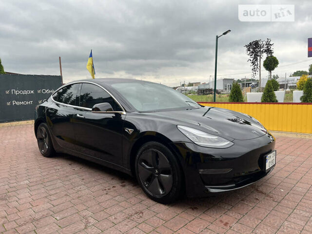 Черный Тесла Модель 3, объемом двигателя 0 л и пробегом 26 тыс. км за 28500 $, фото 1 на Automoto.ua