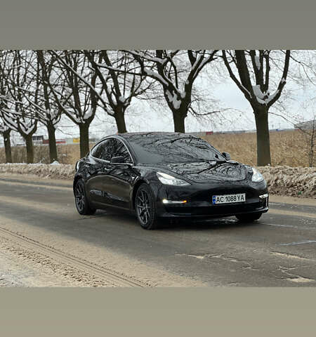 Черный Тесла Модель 3, объемом двигателя 0 л и пробегом 78 тыс. км за 16300 $, фото 1 на Automoto.ua