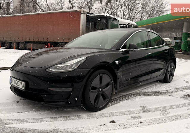 Черный Тесла Модель 3, объемом двигателя 0 л и пробегом 125 тыс. км за 16500 $, фото 1 на Automoto.ua