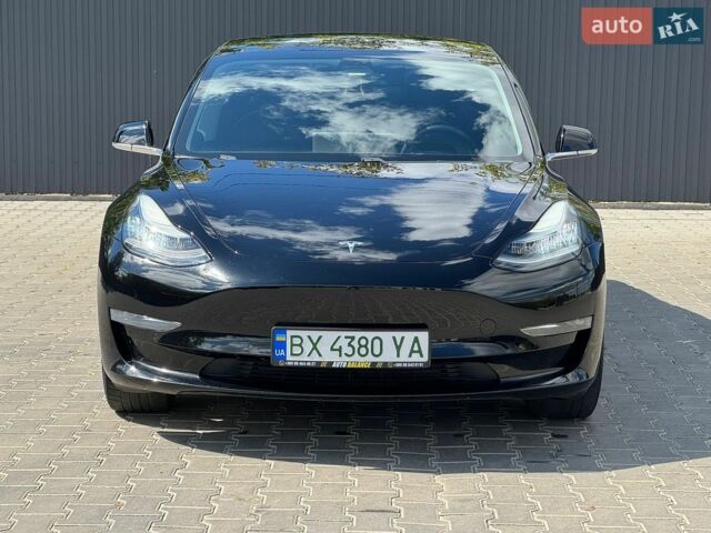 Чорний Тесла Модель 3, об'ємом двигуна 0 л та пробігом 154 тис. км за 14000 $, фото 1 на Automoto.ua