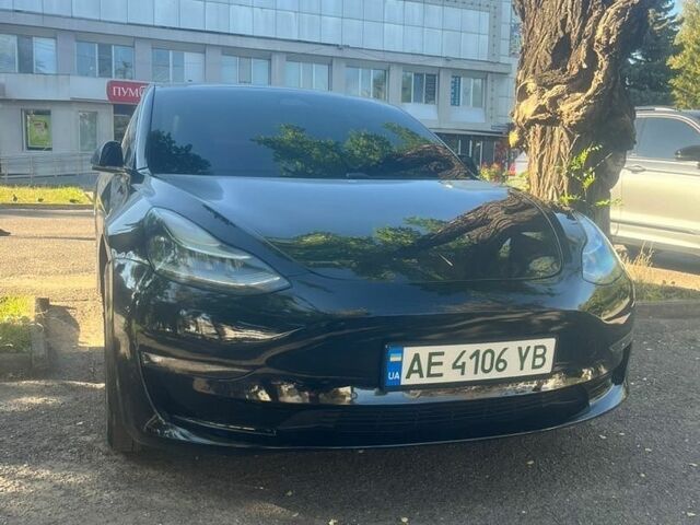 Чорний Тесла Модель 3, об'ємом двигуна 0 л та пробігом 182 тис. км за 16100 $, фото 1 на Automoto.ua