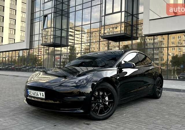 Черный Тесла Модель 3, объемом двигателя 0 л и пробегом 96 тыс. км за 19000 $, фото 1 на Automoto.ua