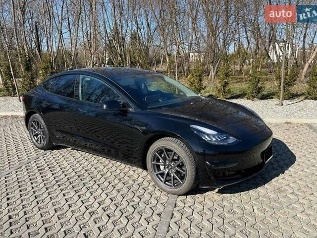 Чорний Тесла Модель 3, об'ємом двигуна 0 л та пробігом 138 тис. км за 12500 $, фото 1 на Automoto.ua