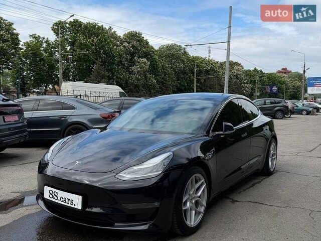 Чорний Тесла Модель 3, об'ємом двигуна 0 л та пробігом 41 тис. км за 16500 $, фото 1 на Automoto.ua